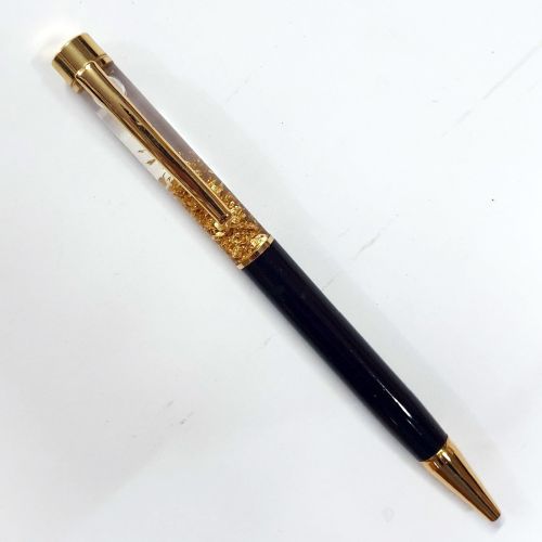 MP01 – Gold Flake Zari Metal Pen